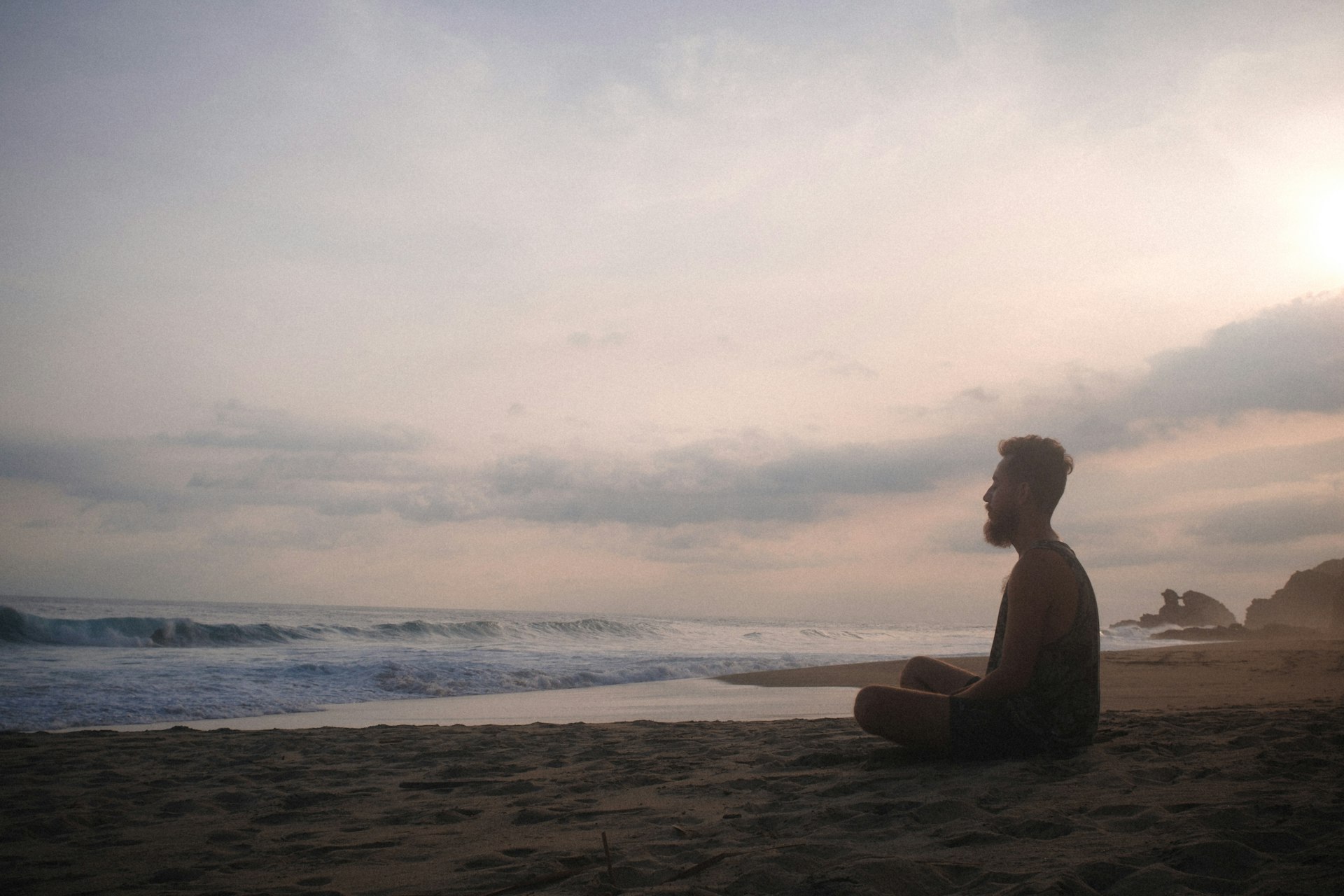 How Meditation Reduces Anxiety: Evidence, Strategies, and Access