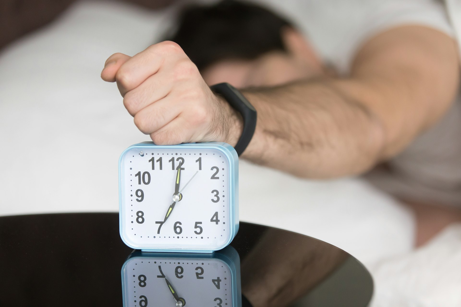 Unlocking Better Sleep: How Sleep Tracking Technology Empowers Wellness