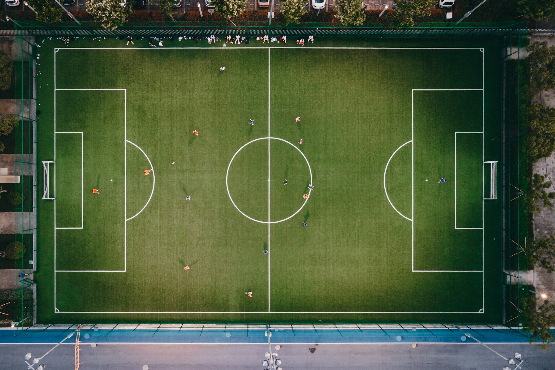 How Artificial Intelligence is Transforming Sports Analytics: Strategies, Benefits, and Real-World Applications