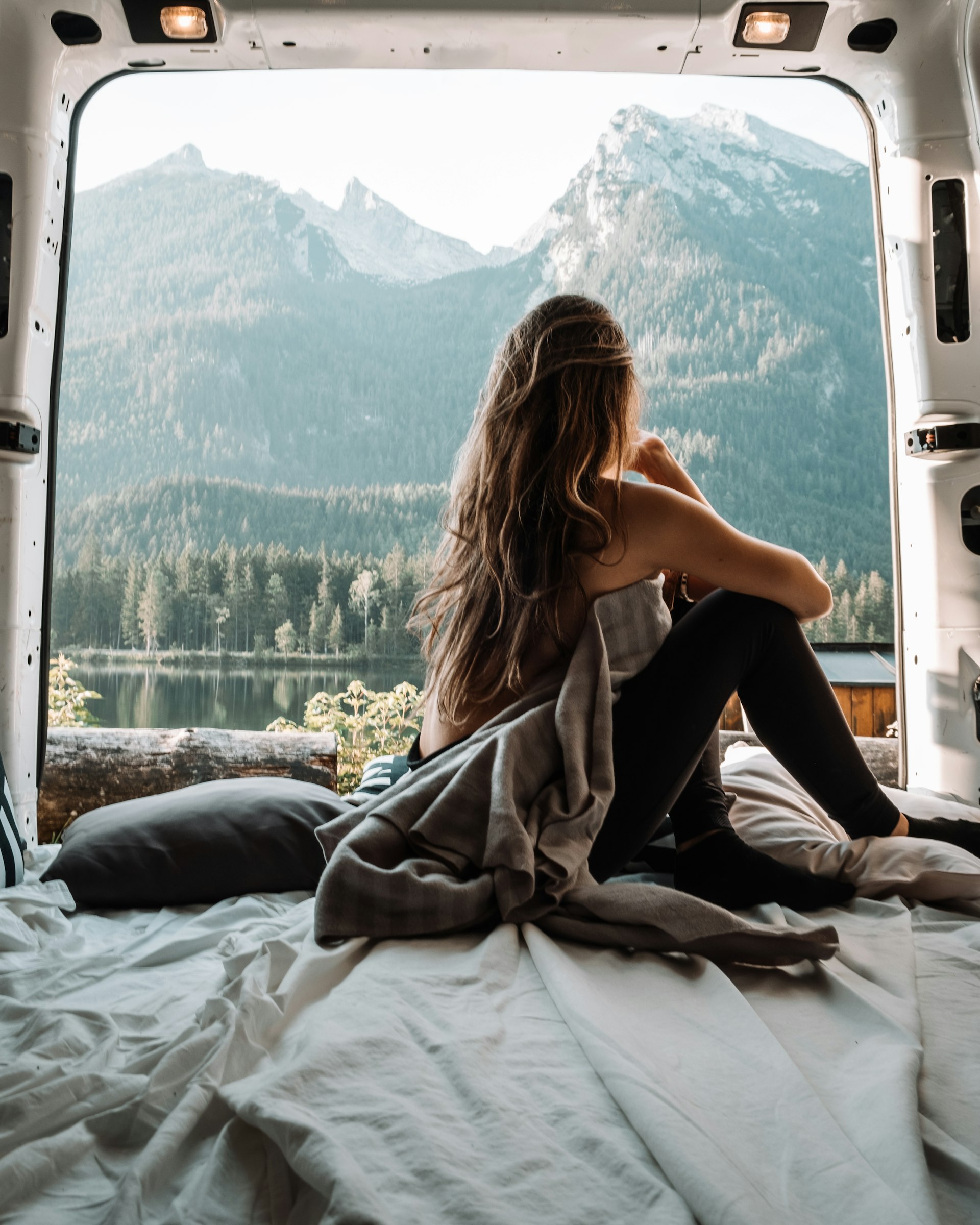 A Curated Guide to Must-Have Items for New Van Life Nomads
