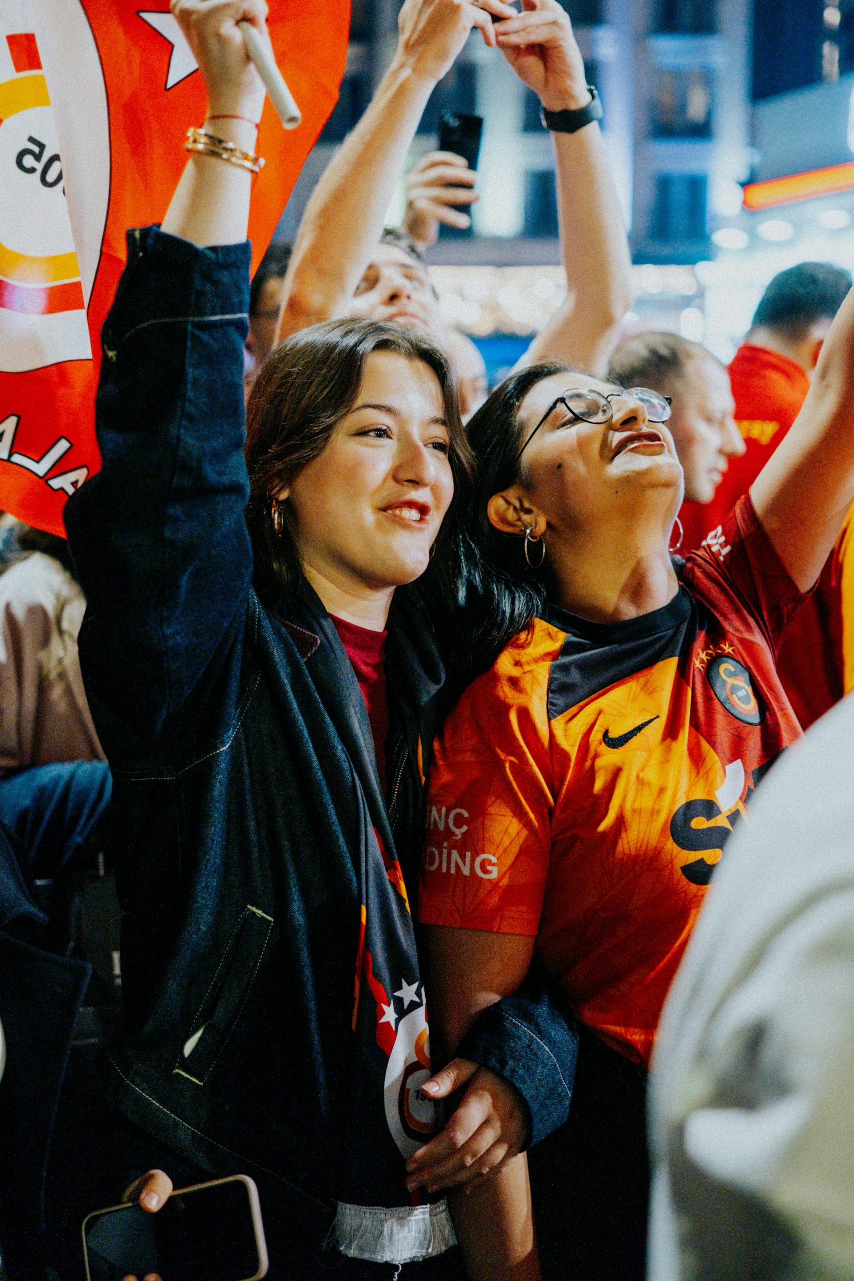 Navigating Sports Fandom and Mindful Engagement Practices