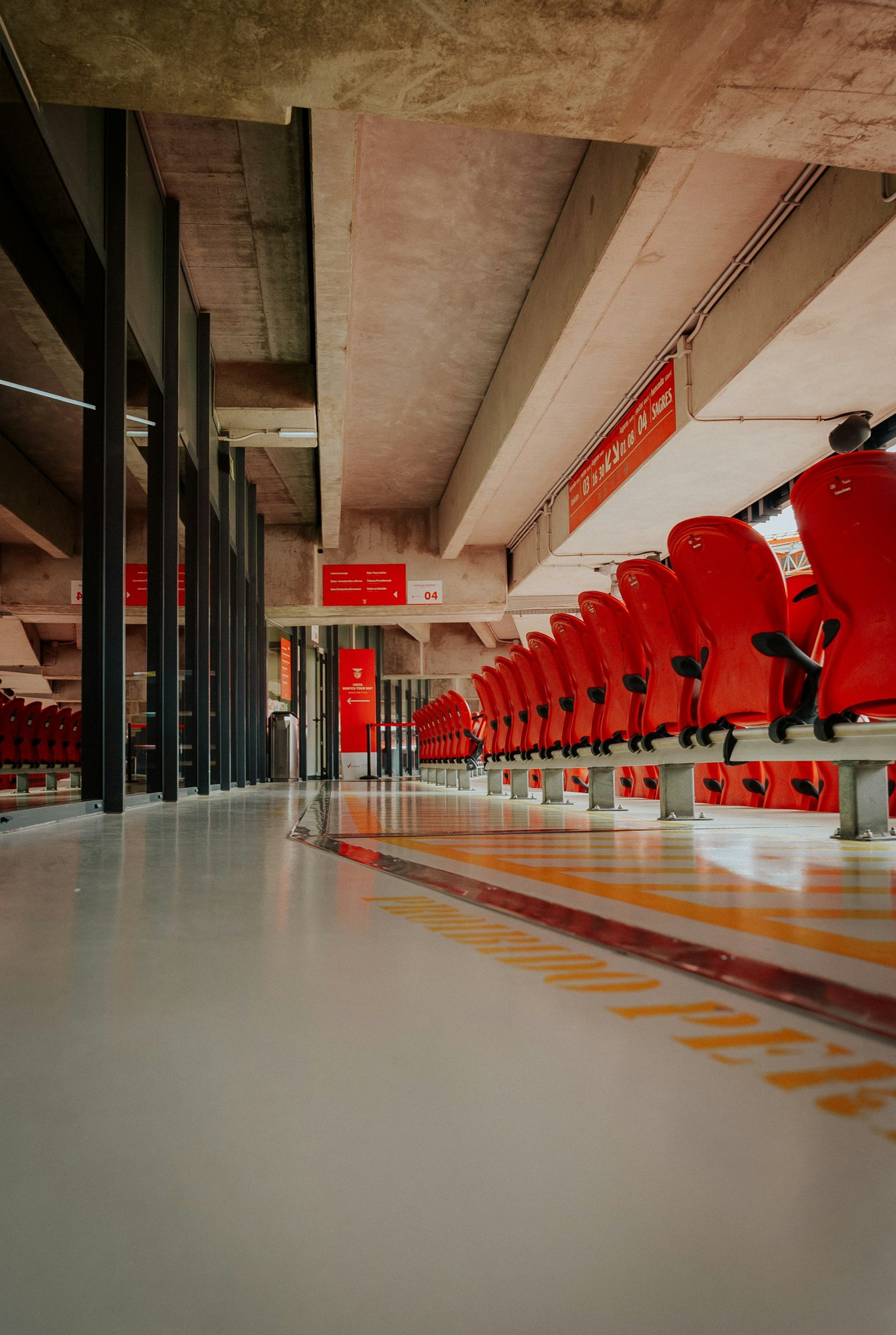 The Evolution of Transaction Experiences at Sports Venues: Beyond Cash